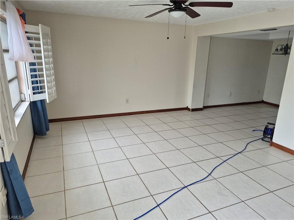 4907 Catalina DR # 45, NAPLES FL 34112-2