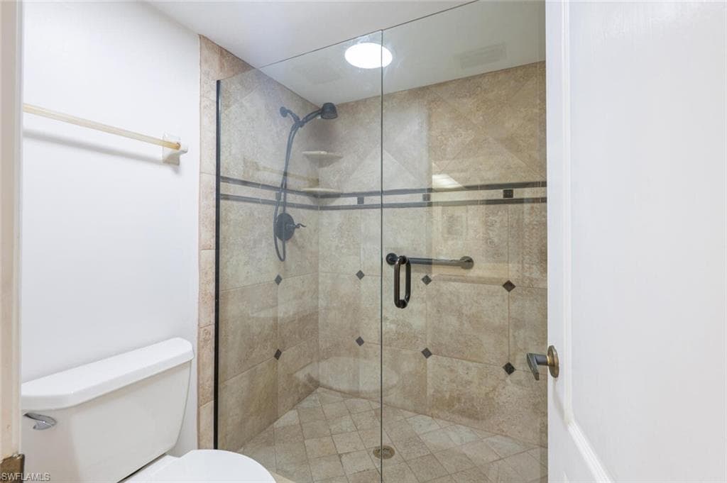 7300 Coventry CT # 606, NAPLES FL 34104-20