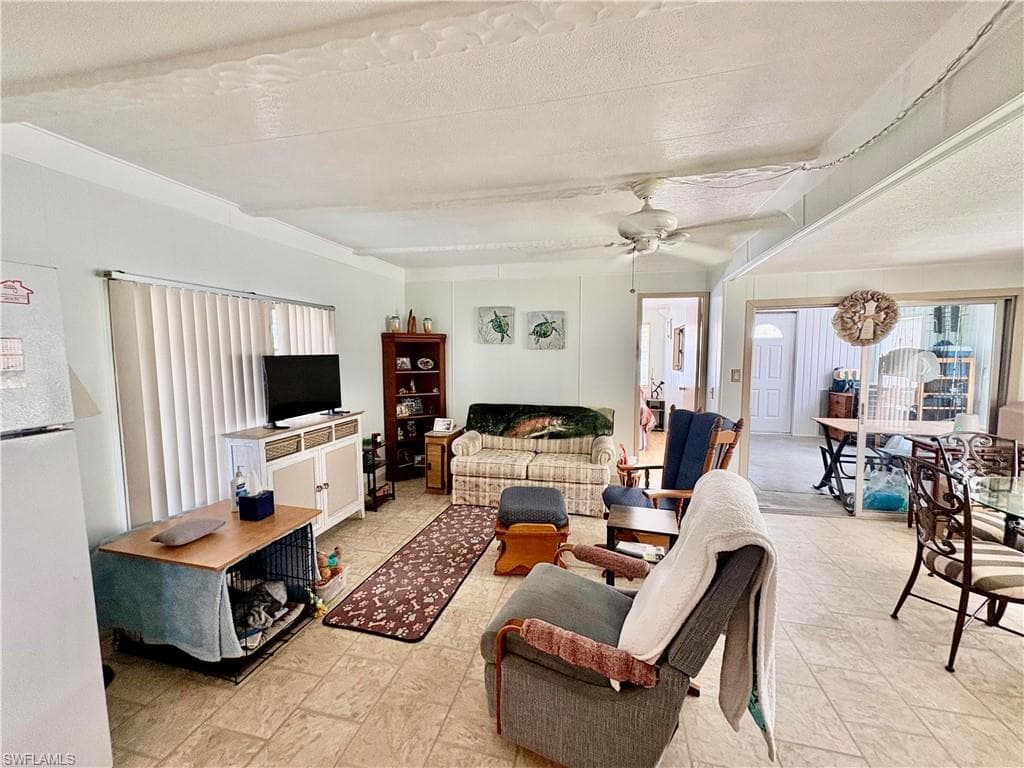 892 Homestead DR, NORTH FORT MYERS FL 33917-16