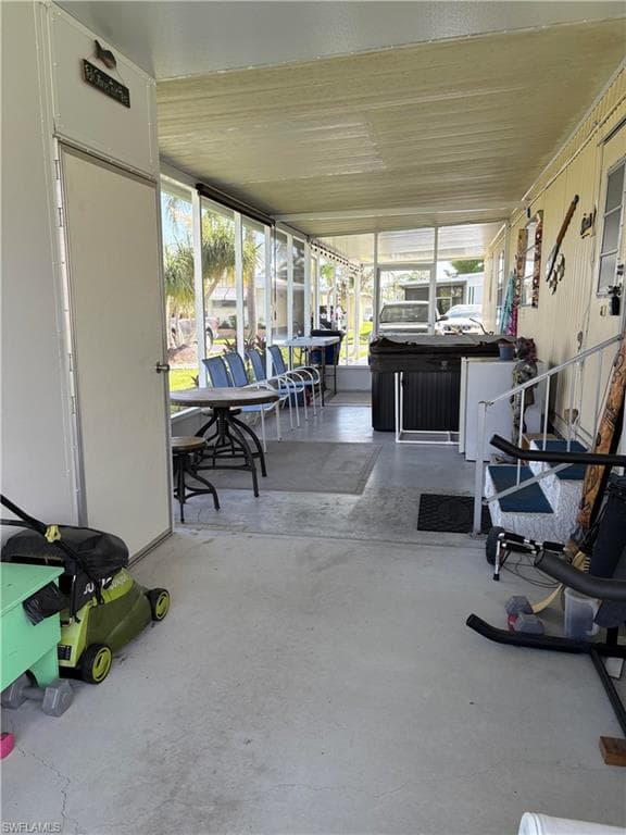 892 Homestead DR, NORTH FORT MYERS FL 33917-9