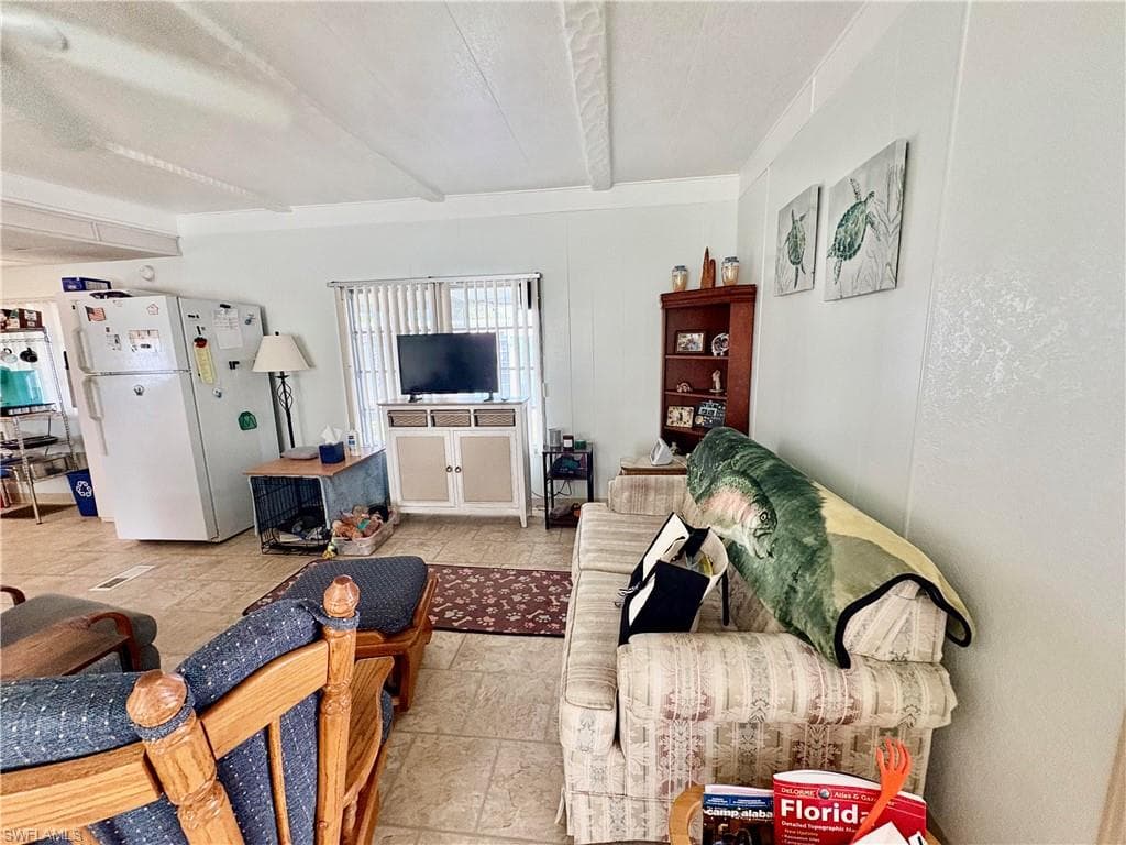 892 Homestead DR, NORTH FORT MYERS FL 33917-14