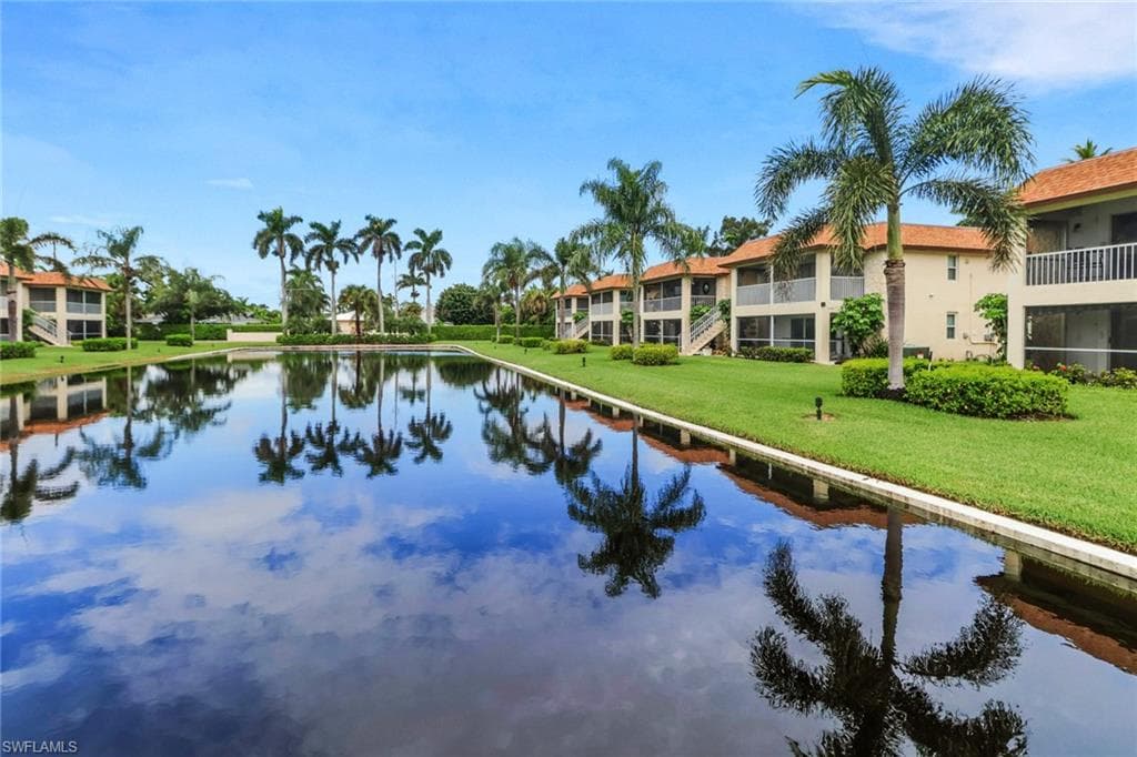 1155 Sandpiper ST # A5, NAPLES FL 34102-15