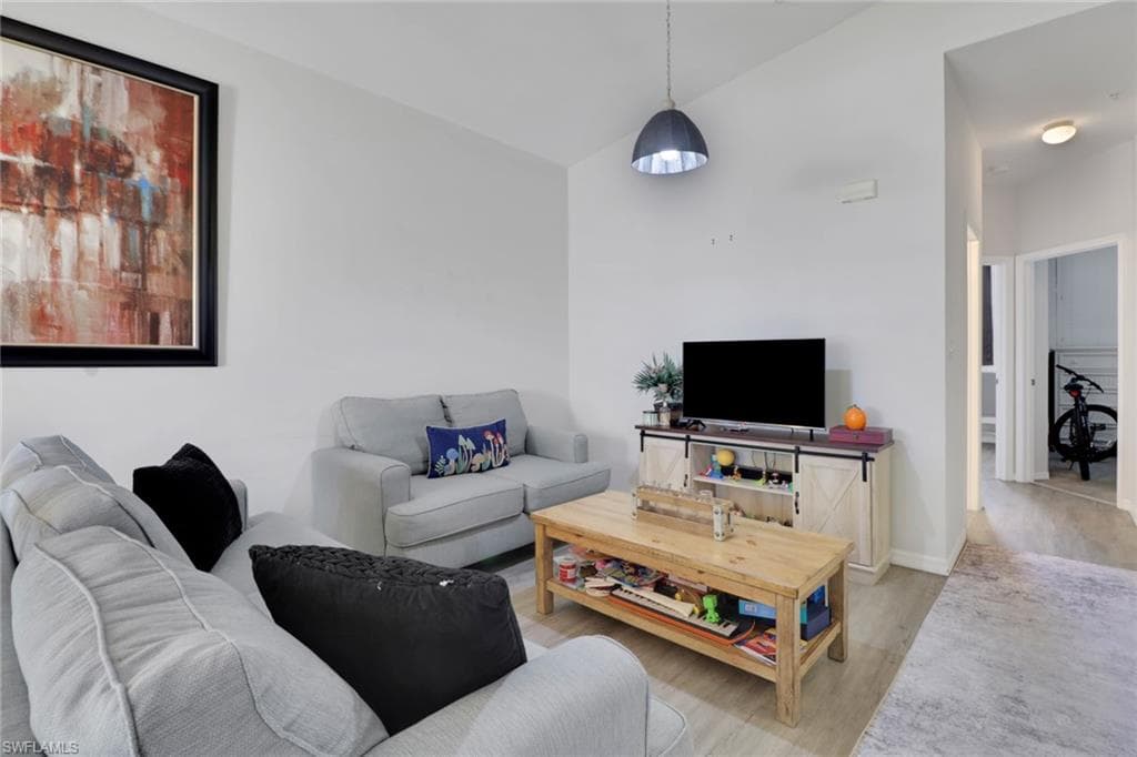 15417 Bellamar CIR # 824, FORT MYERS FL 33908-1