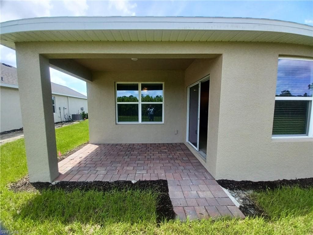 2549 Village Of Entrada ST, CAPE CORAL FL 33909-21