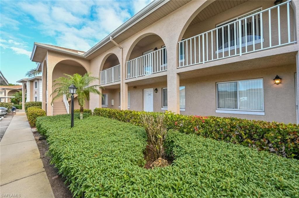 240 Pebble Beach BLVD # 702, NAPLES FL 34113-1