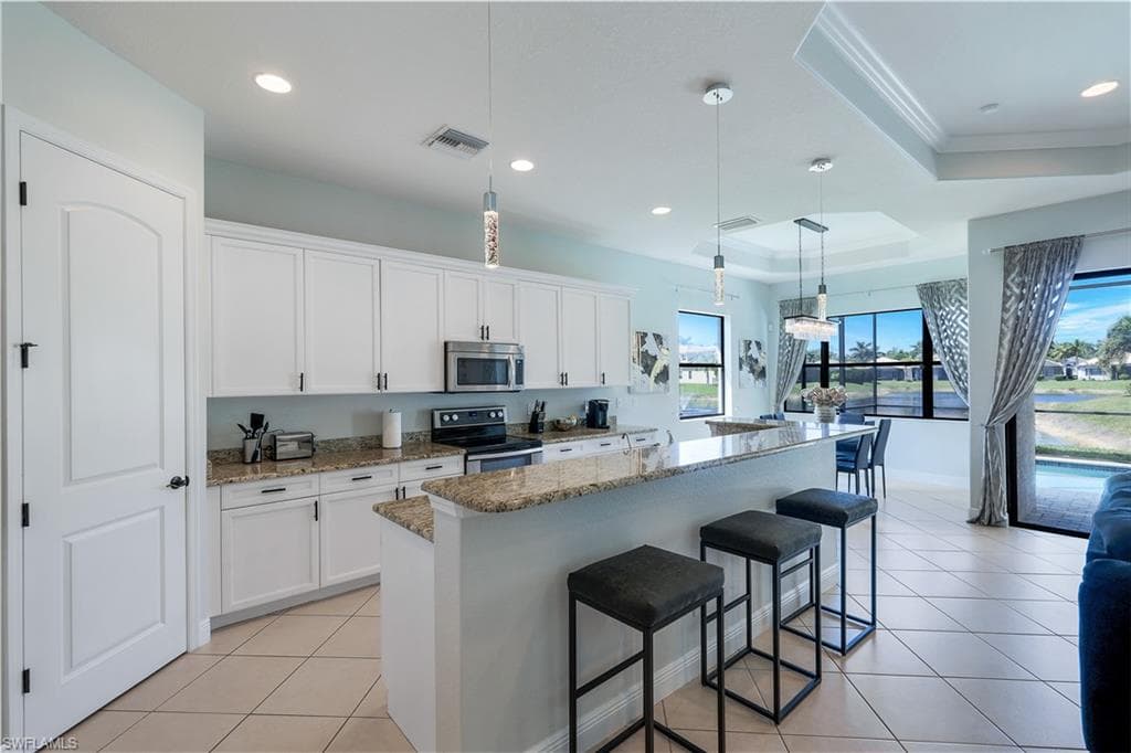 1685 Serrano CIR-1