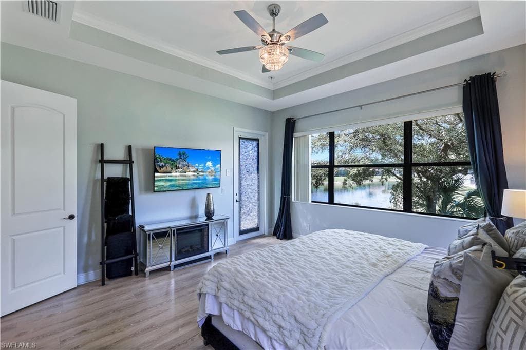 1685 Serrano CIR-16