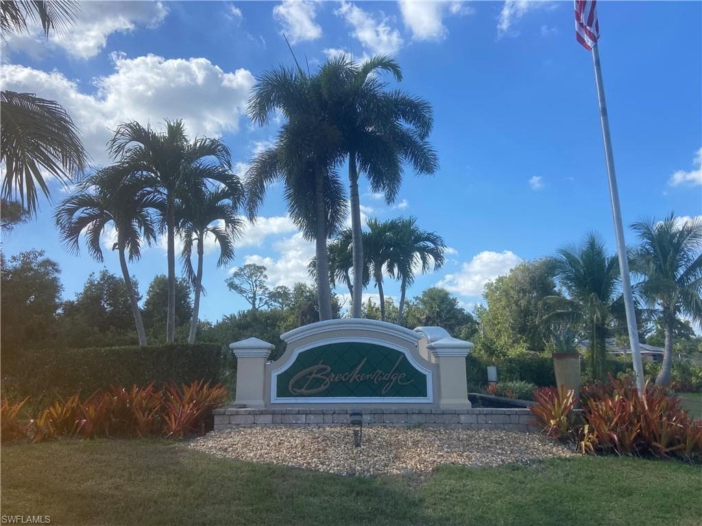 19851 Breckenridge DR # 401, ESTERO FL 33928-21