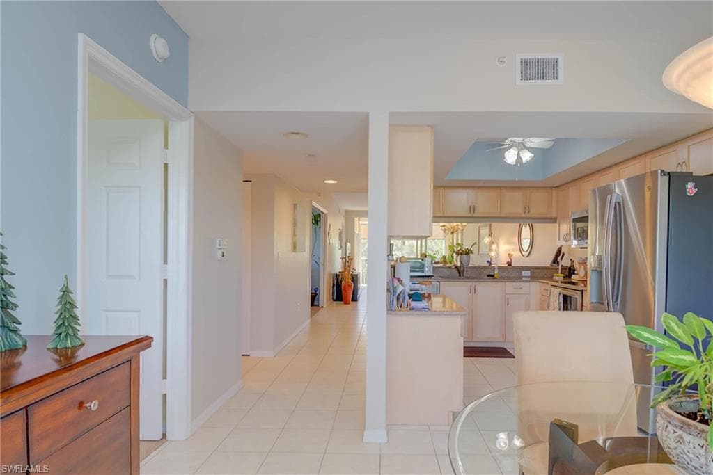 19851 Breckenridge DR # 401, ESTERO FL 33928-4