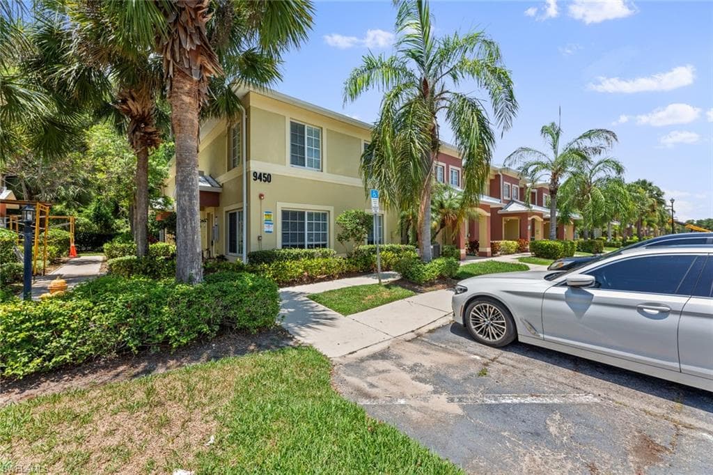 9450 Ivy Brook RUN # 602, FORT MYERS FL 33913-23