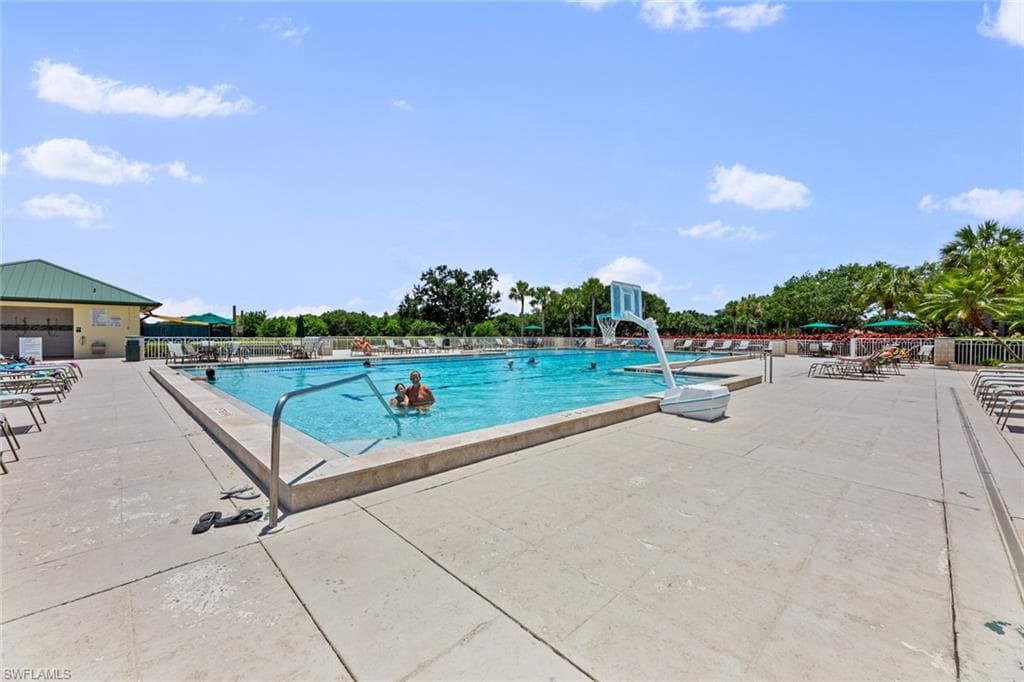 9450 Ivy Brook RUN # 602, FORT MYERS FL 33913-30