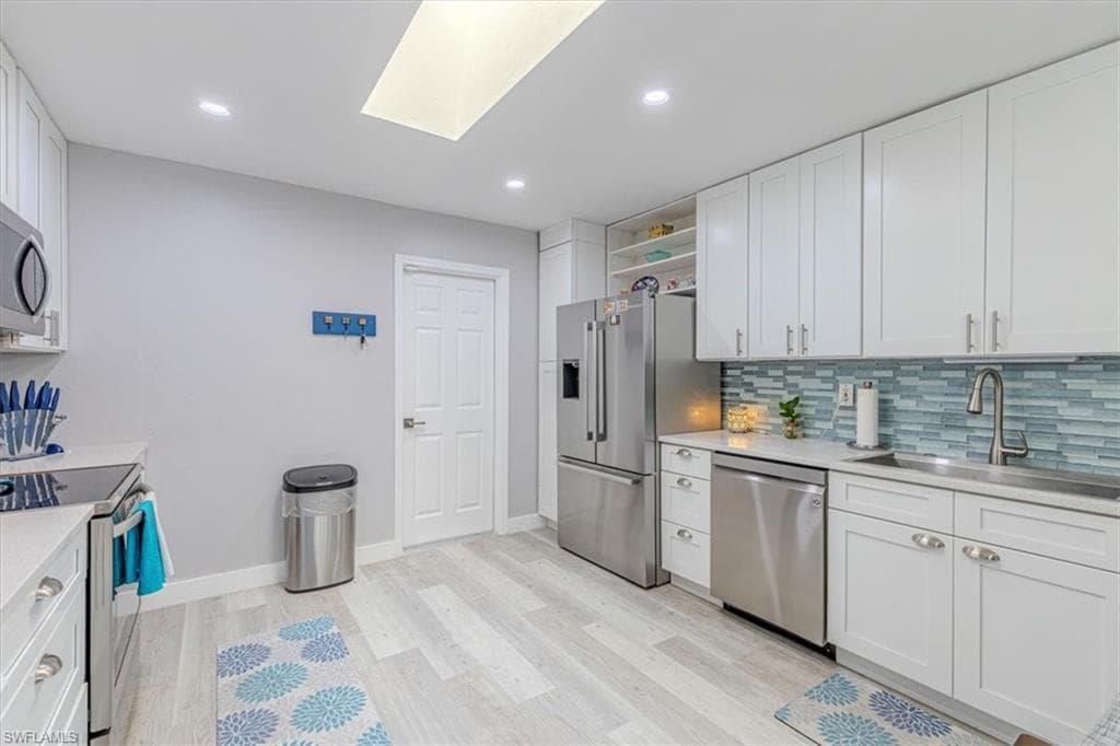 12249 Londonderry LN, BONITA SPRINGS FL 34135-3