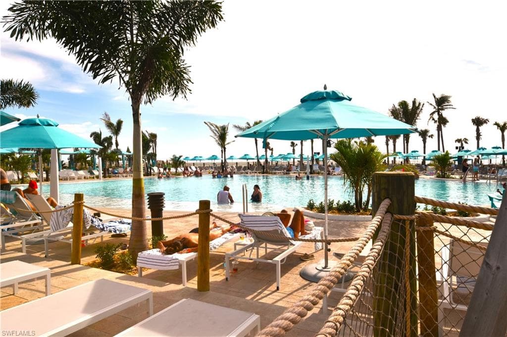 16 Nancy LN, FORT MYERS BEACH FL 33931-15