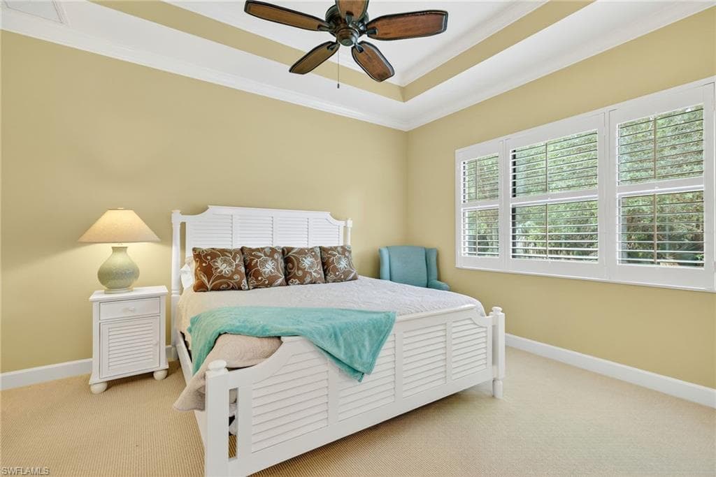 9147 Isla Bella CIR, BONITA SPRINGS FL 34135-13