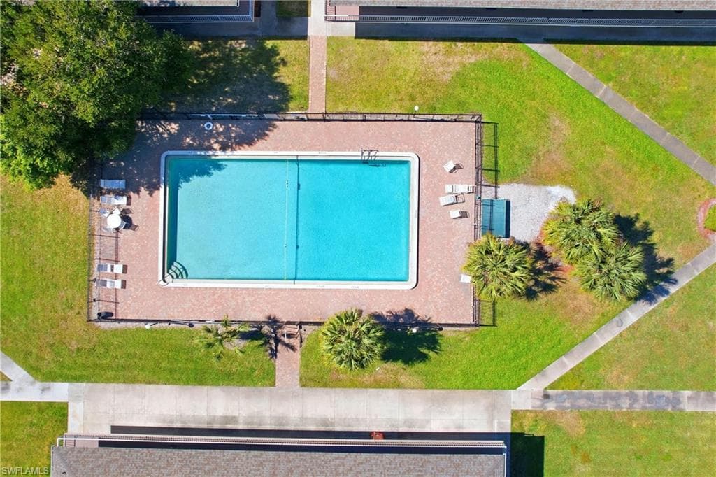 3325 Airport RD N # S8, NAPLES FL 34105-29