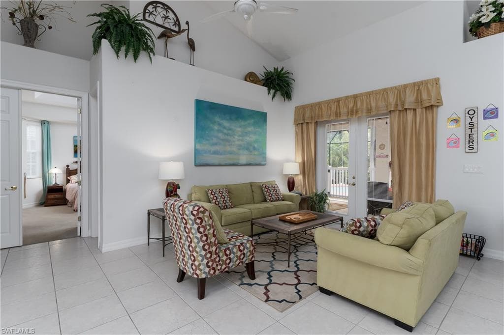 28452 Del Lago WAY, BONITA SPRINGS FL 34135-3