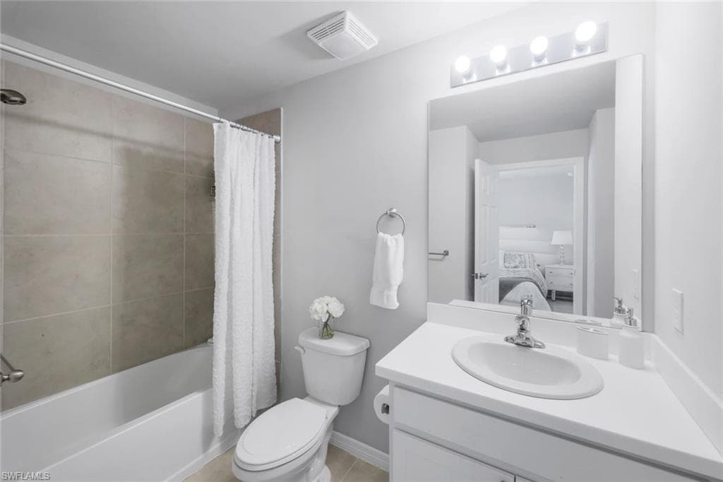 15171 Wildflower CIR, NAPLES FL 34119-19