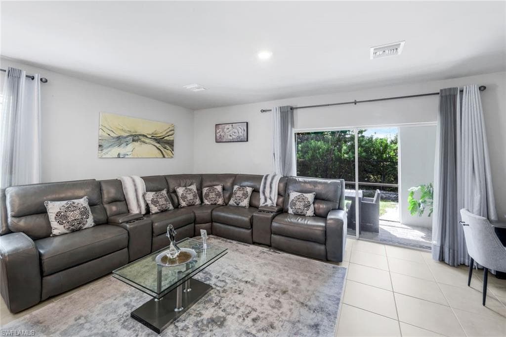 15171 Wildflower CIR, NAPLES FL 34119-7