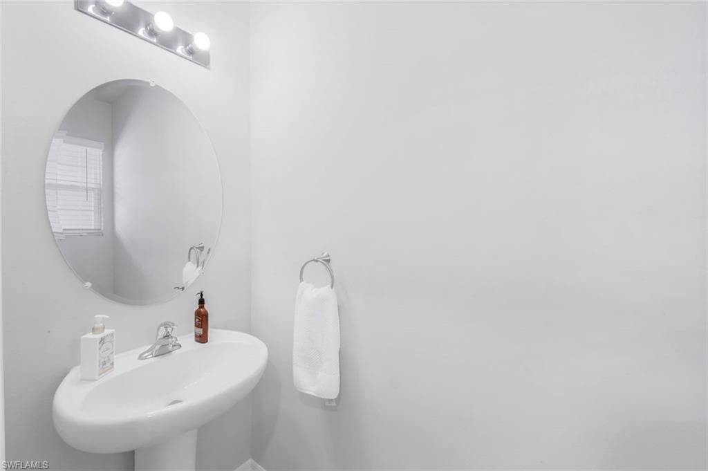 15171 Wildflower CIR, NAPLES FL 34119-24