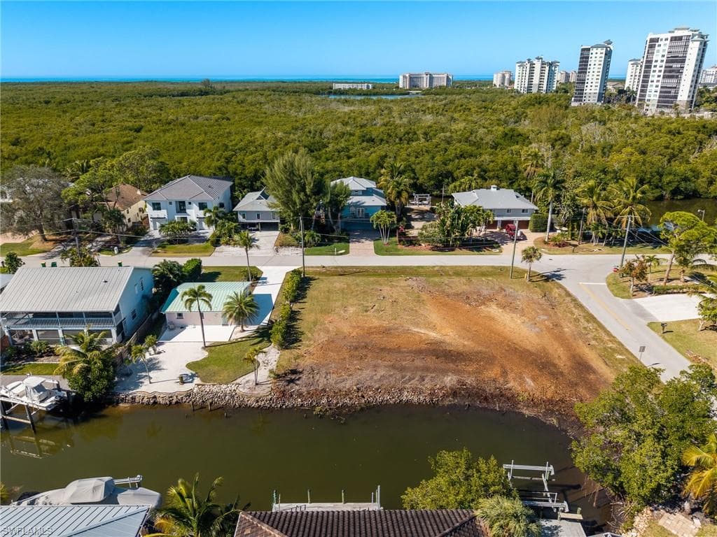 1292 Venetian WAY, NAPLES FL 34110-27