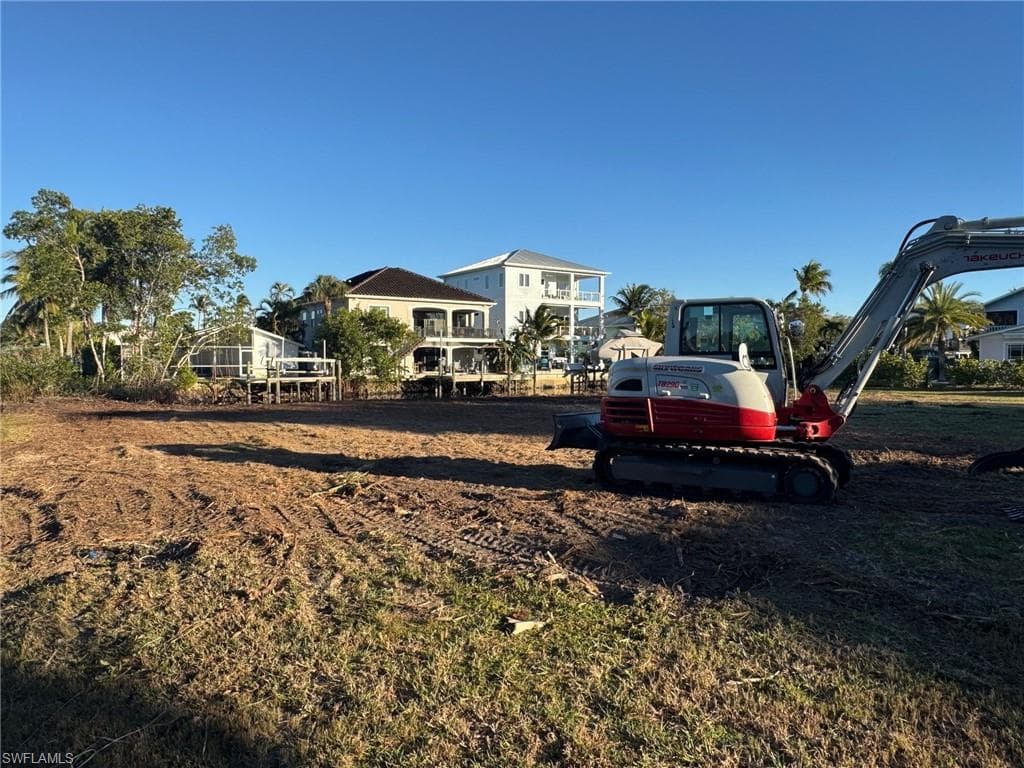 1294 Venetian WAY, NAPLES FL 34110-6