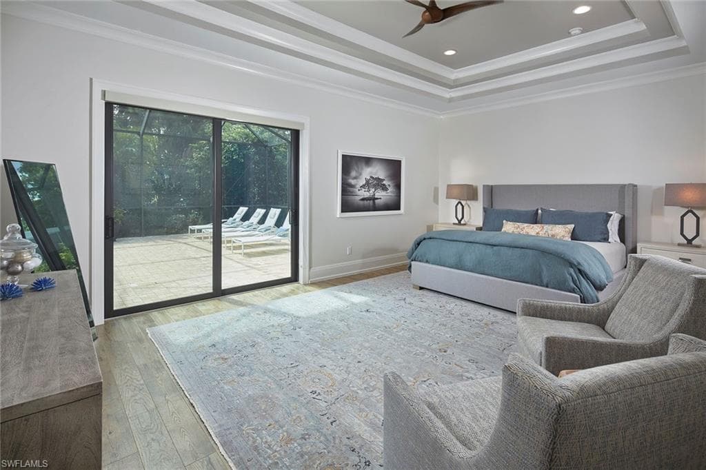 2863 Coco Lakes DR, NAPLES FL 34105-16