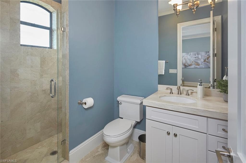 2863 Coco Lakes DR, NAPLES FL 34105-29