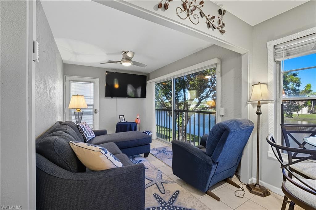 6836 Sandtrap DR # 3, FORT MYERS FL 33919-22