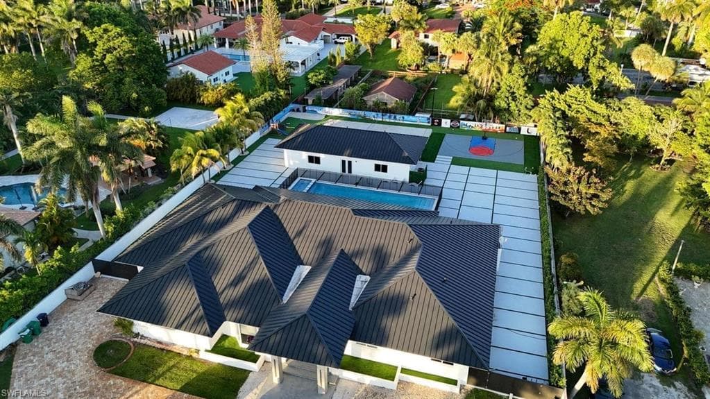 365 NE 123 AVE, MIAMI FL 33182-2