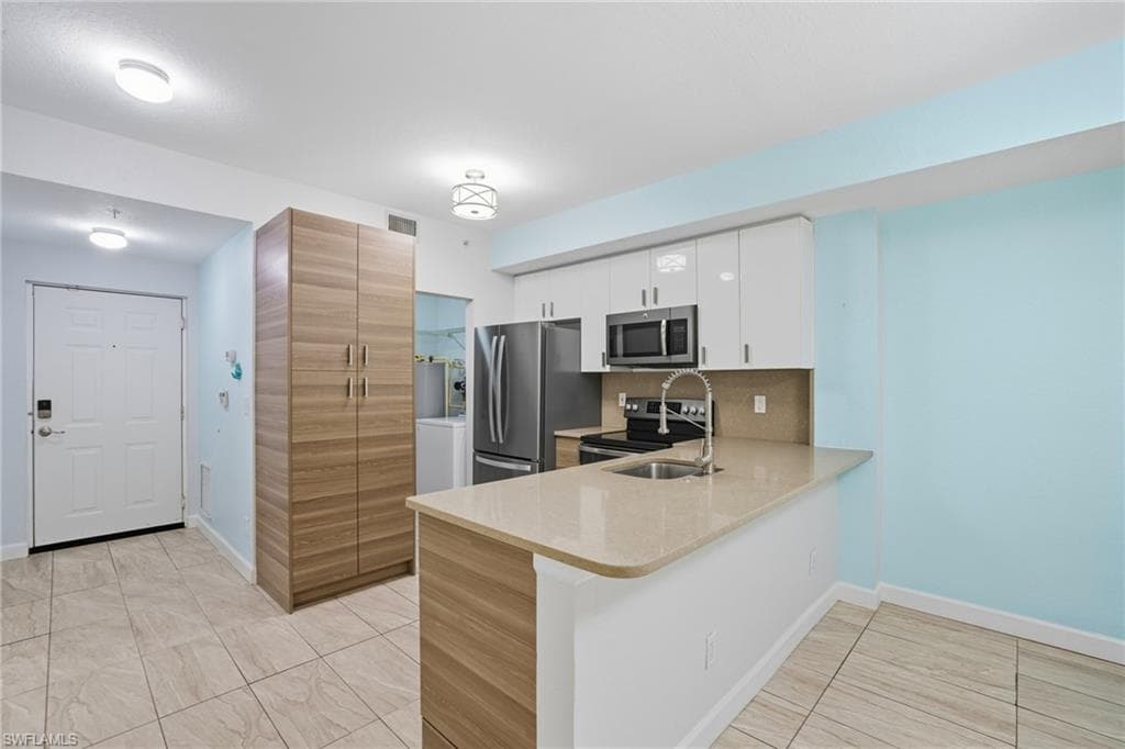 6401 Aragon WAY # 103, FORT MYERS FL 33966-3