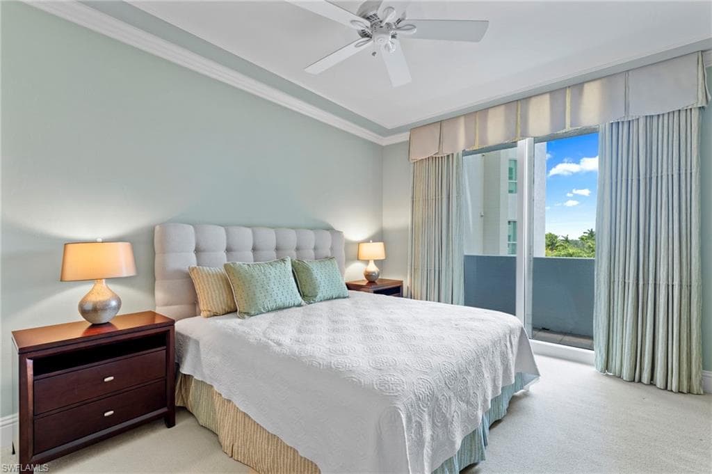 285 GRANDE WAY # 404, NAPLES FL 34110-21