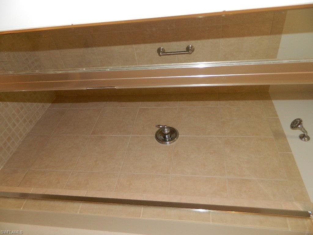 23159 Amgci WAY # 3109, ESTERO FL 33928-21