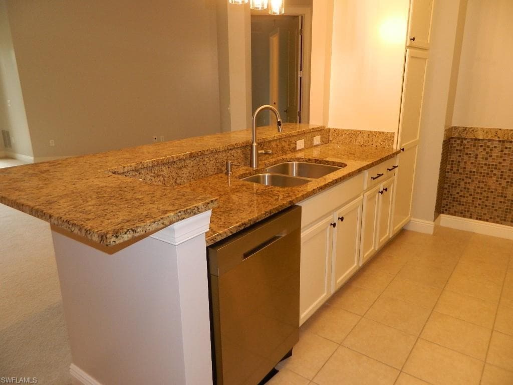 23159 Amgci WAY # 3109, ESTERO FL 33928-17