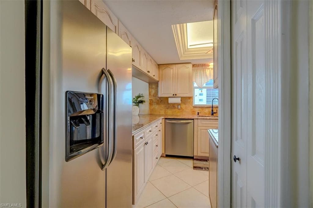 4341 Bay Beach LN # 644, FORT MYERS BEACH FL 33931-15