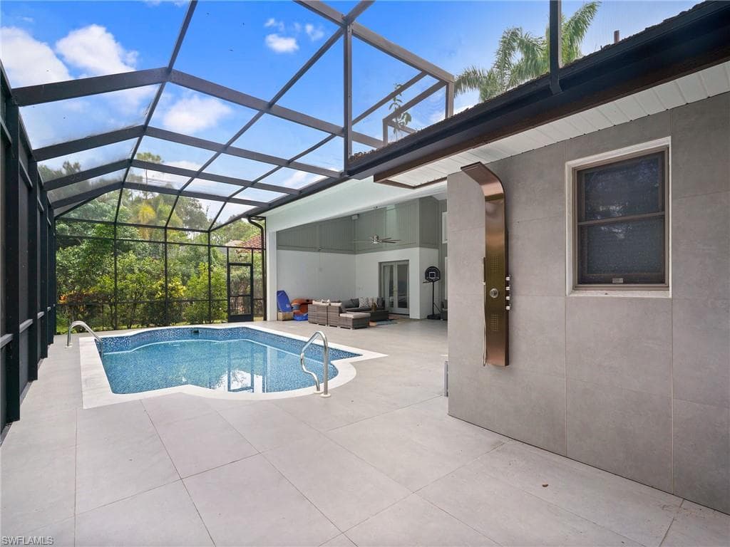 2140 Harlans RUN, NAPLES FL 34105-8