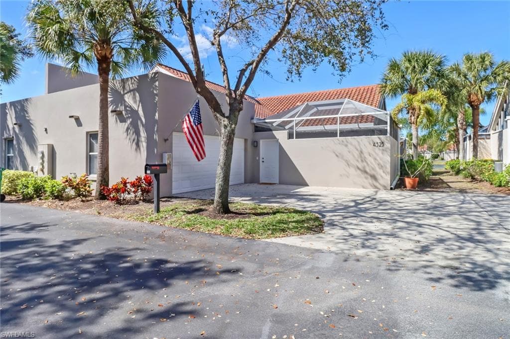 4325 Covey CIR # 10B, NAPLES FL 34109-1
