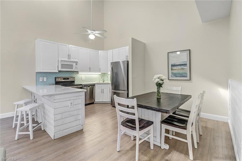 4325 Covey CIR # 10B, NAPLES FL 34109-7