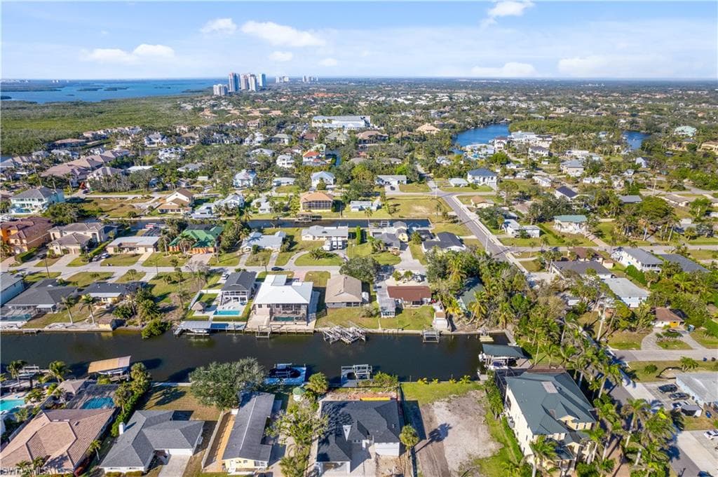 4815 Esplanade ST, BONITA SPRINGS FL 34134-8