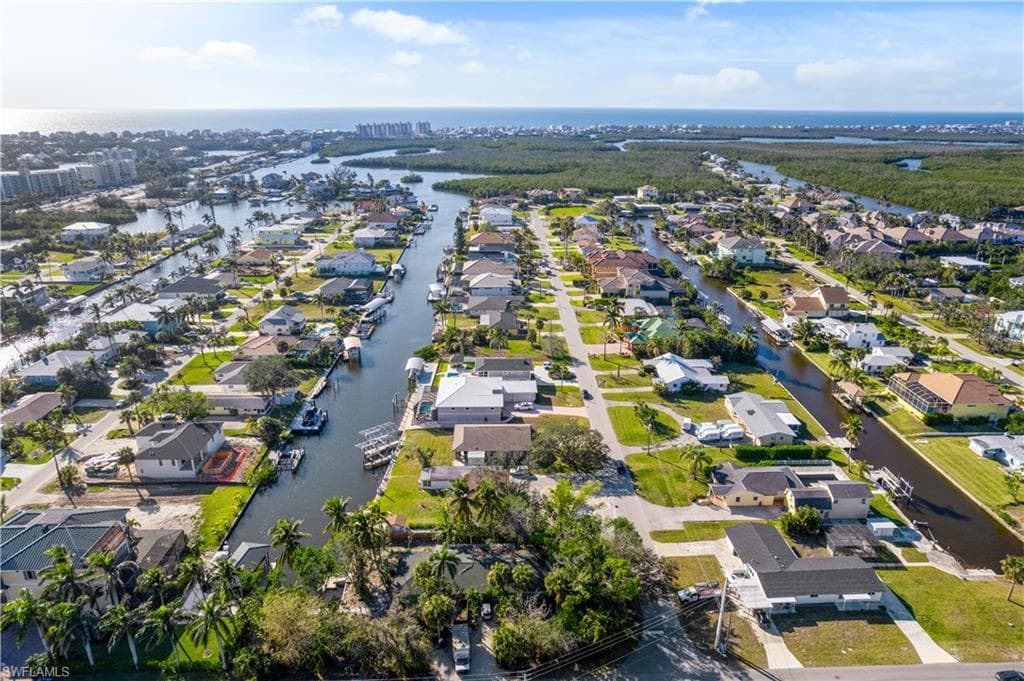 4815 Esplanade ST, BONITA SPRINGS FL 34134-7