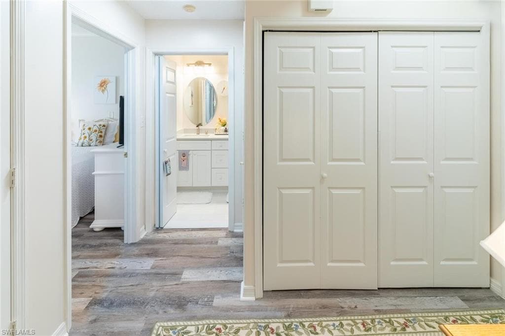 201 Arbor Lake DR # 101, NAPLES FL 34110-12