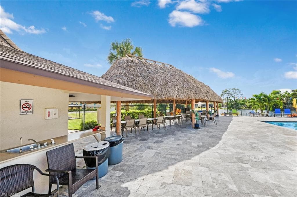 756 Charlemagne BLVD, NAPLES FL 34112-27