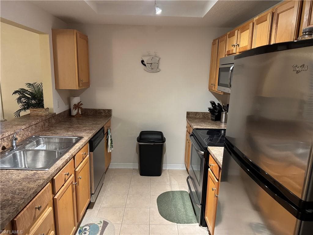 3326 N Key DR # 5, NORTH FORT MYERS FL 33903-16