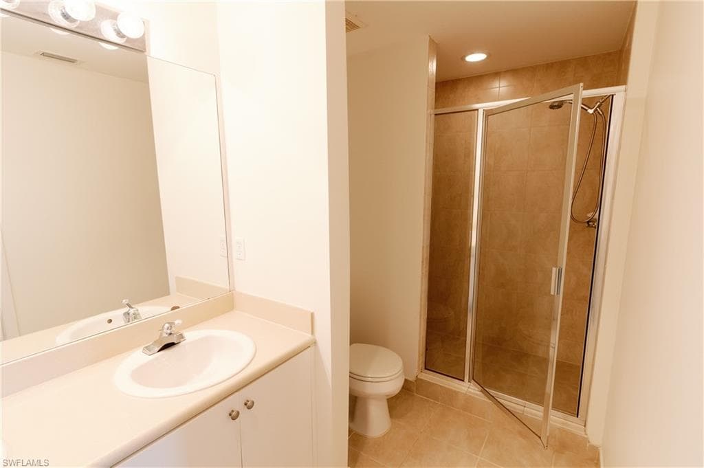 8555 Bernwood Cove LOOP # 105, FORT MYERS FL 33966-14