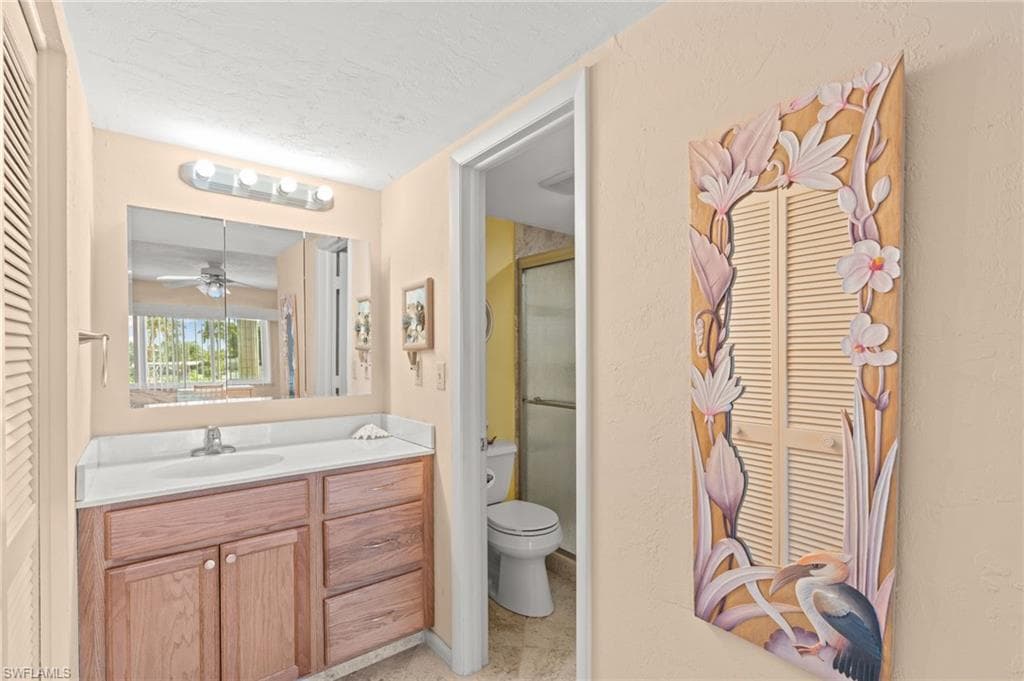 372 Charlemagne BLVD # 202, NAPLES FL 34112-10
