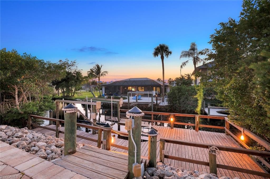 27080 Flamingo DR, BONITA SPRINGS FL 34135-2