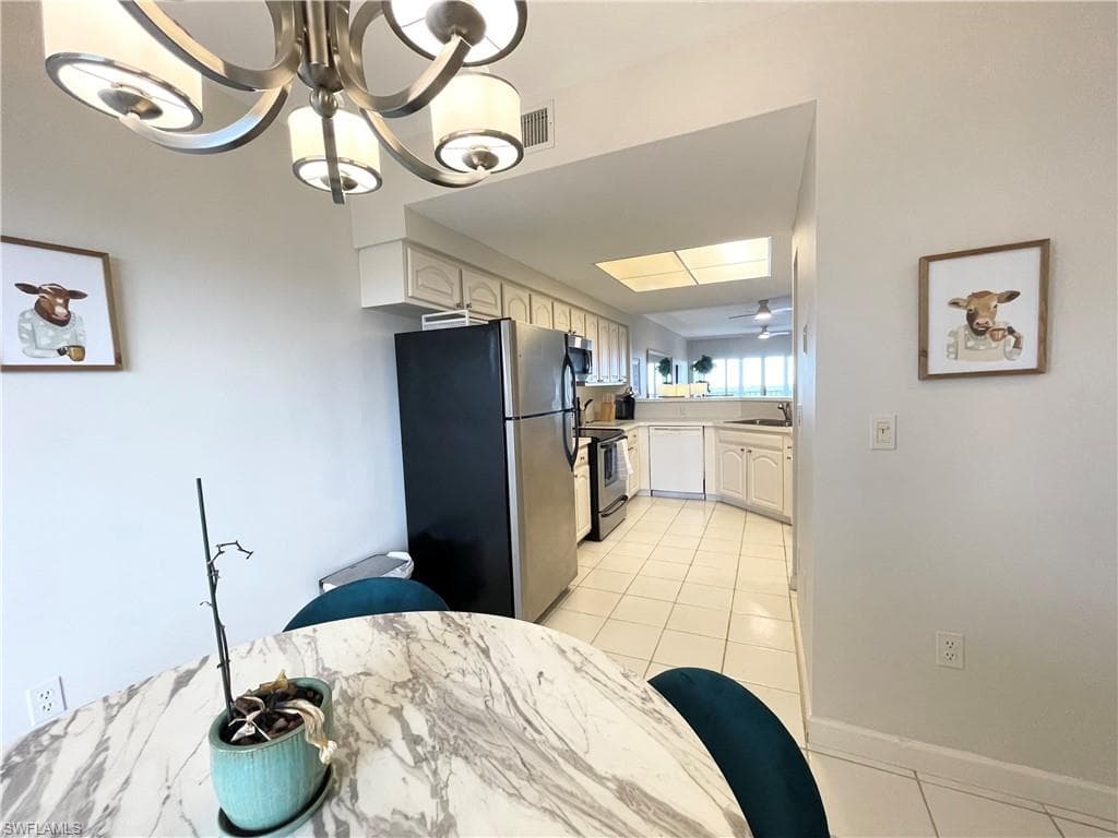 13105 Vanderbilt DR # 802, NAPLES FL 34110-11