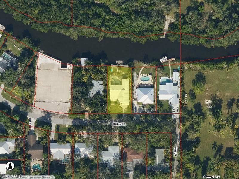 2447 Harbor RD, NAPLES FL 34104-3