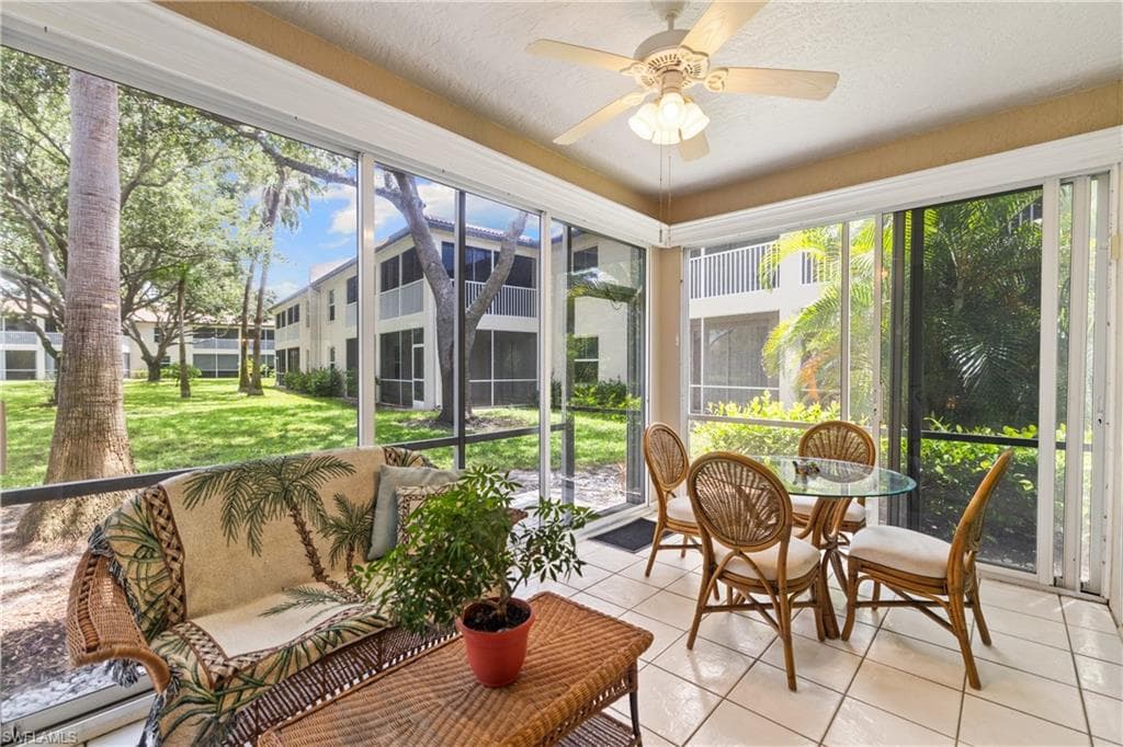 200 Diamond CIR # 207, NAPLES FL 34110-15
