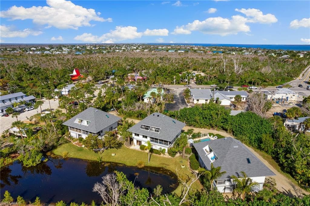 1039 Beach RD # 104, SANIBEL FL 33957-45