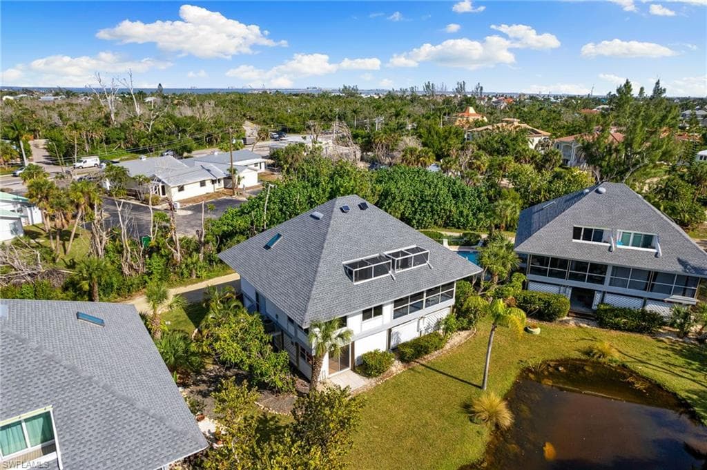 1039 Beach RD # 104, SANIBEL FL 33957-48